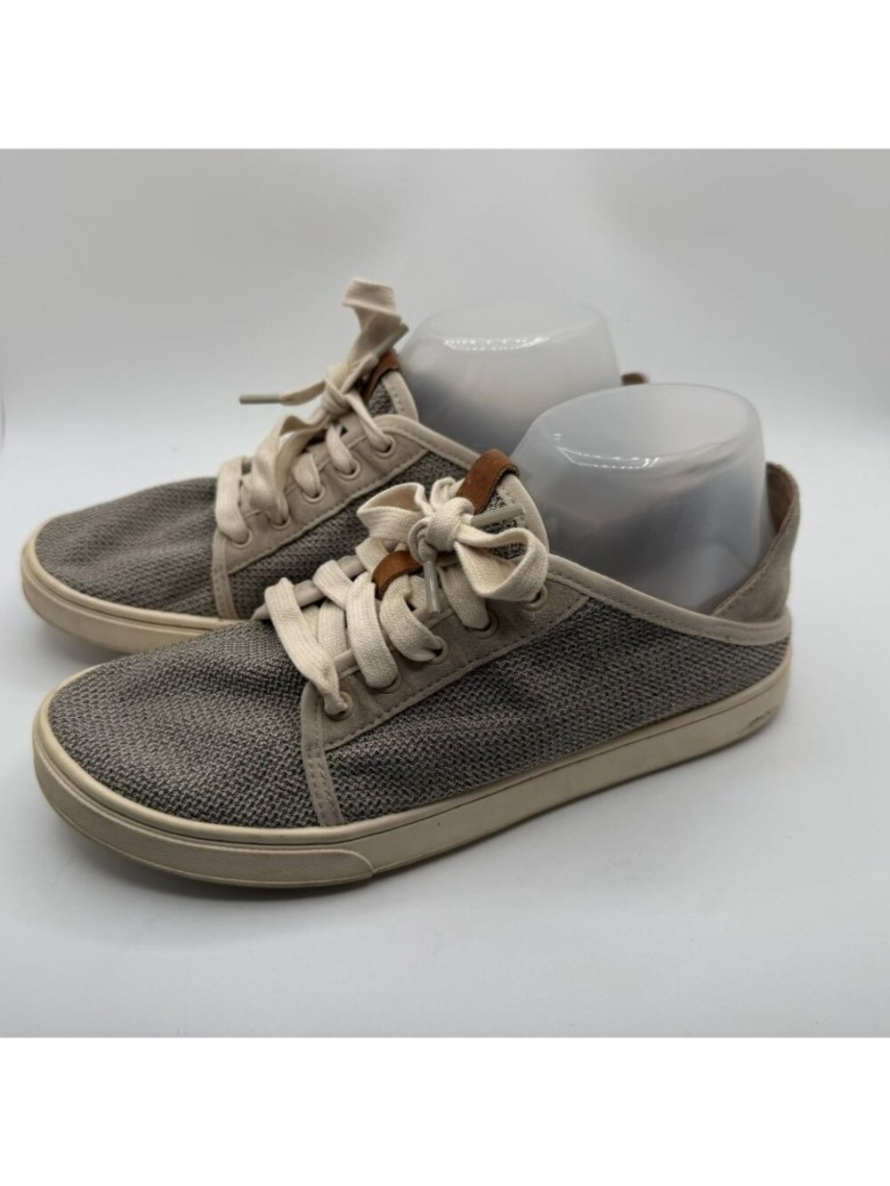 Olukai Pehuea Li Sneakers Women's Size 8.5M Tapa/White Sand Lace up Canvas Shoes